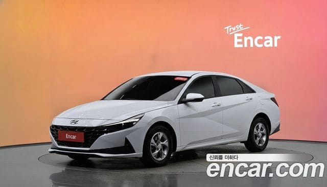 Hyundai Avante — фото 1
