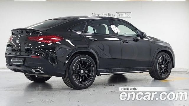 Mercedes-Benz GLE-Class — фото 1