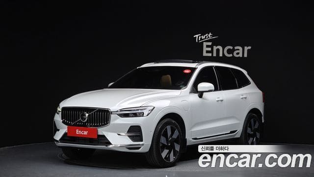 Volvo XC60 — фото 1