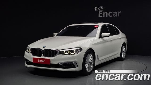 BMW 5 Series — фото 1