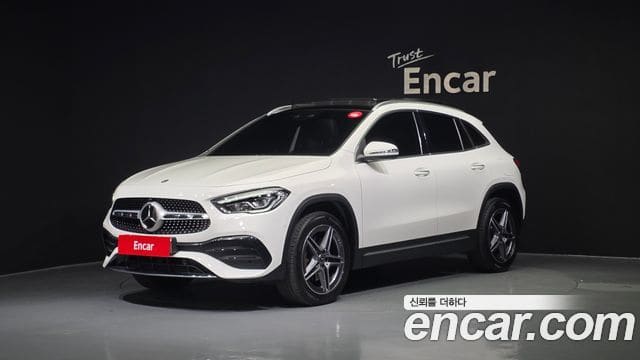 Mercedes-Benz GLA-Class — фото 1