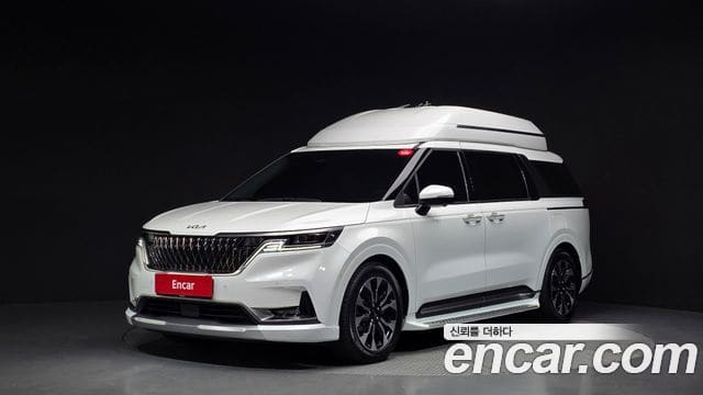 Kia Carnival — фото 1