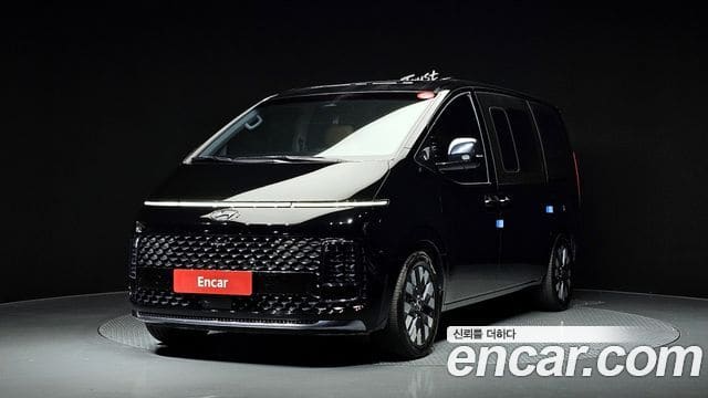 Hyundai Staria — фото 1