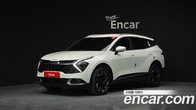 Kia Sportage — фото 1