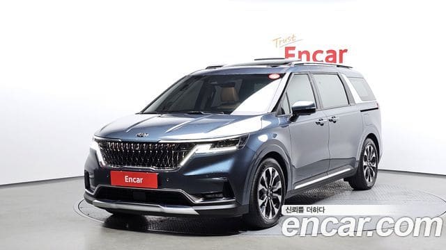 Kia Carnival — фото 1
