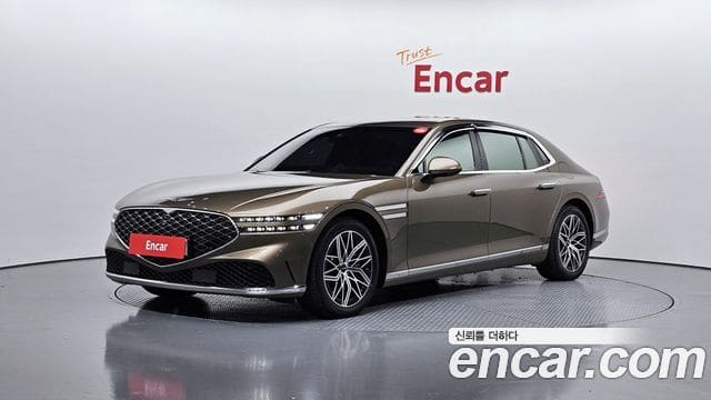 Genesis G90 — фото 1
