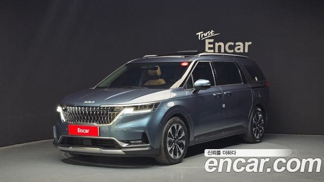 Kia Carnival — фото 1