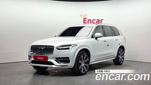 Volvo XC90 — фото 1
