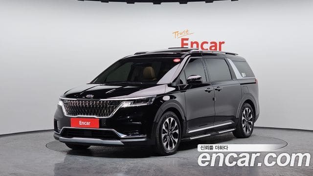 Kia Carnival — фото 1