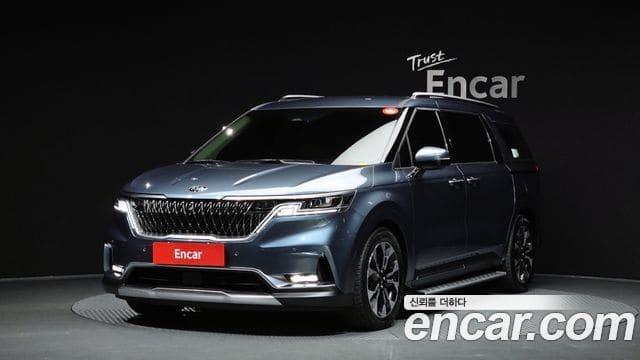 Kia Carnival — фото 1