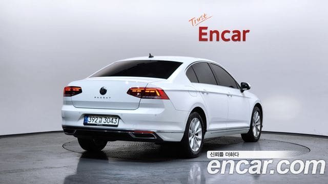 Volkswagen Passat GT — фото 1