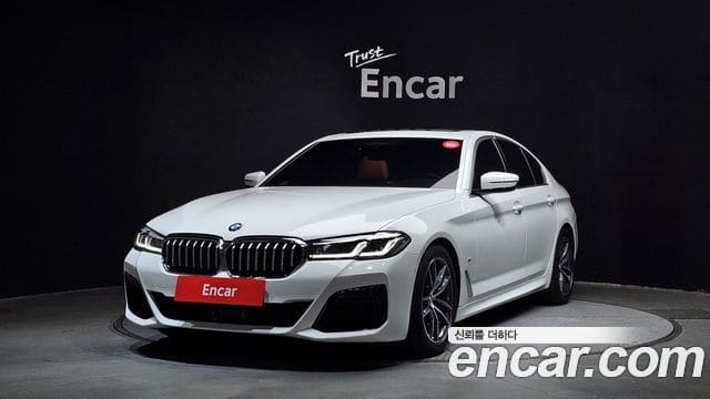 BMW 5 Series — фото 1