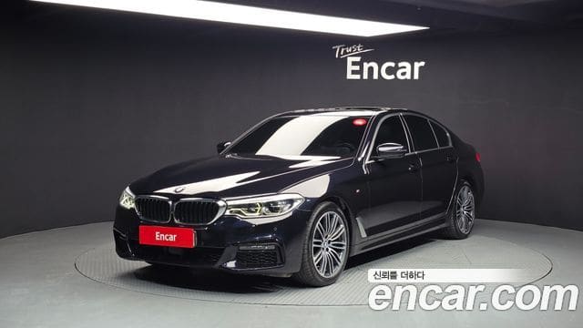 BMW 5 Series — фото 1