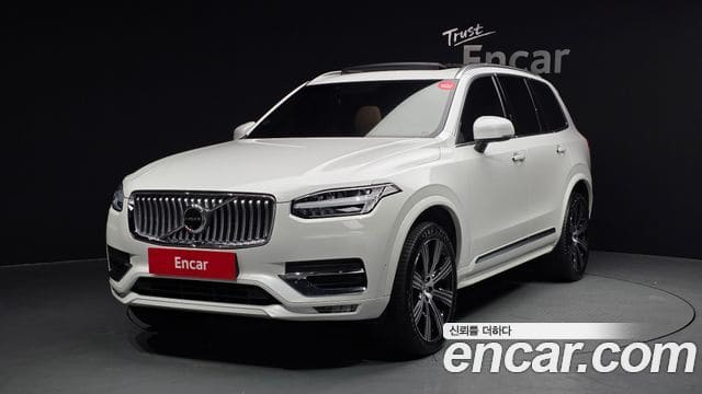 Volvo XC90 — фото 1