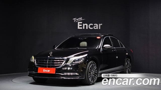 Mercedes-Benz S-Class — фото 1