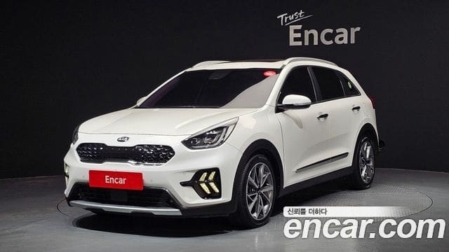 Kia Niro — фото 1