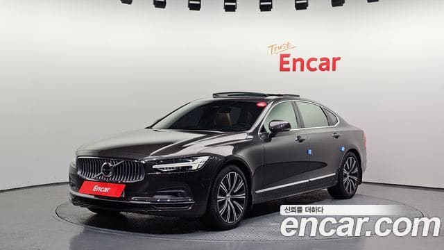 Volvo S90 — фото 1