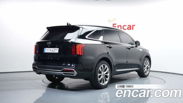 Kia Sorento — фото 1