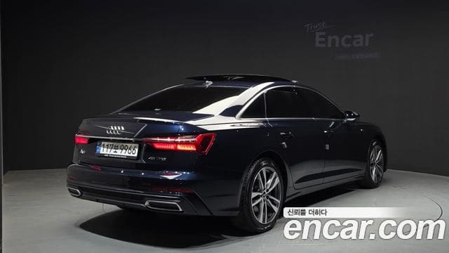 Audi A6 — фото 1