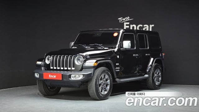Jeep Wrangler — фото 1
