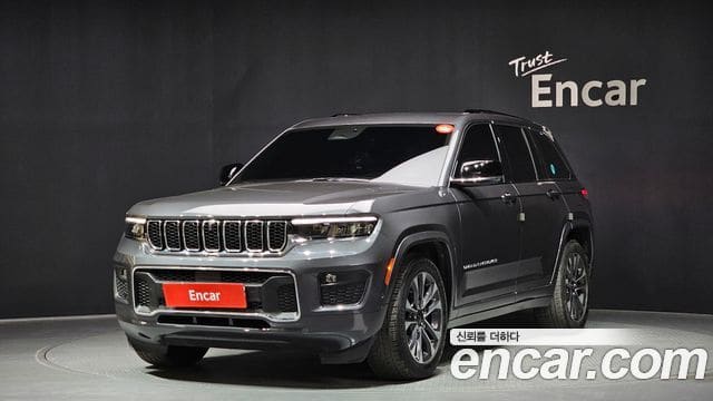 Jeep Grand Cherokee — фото 1