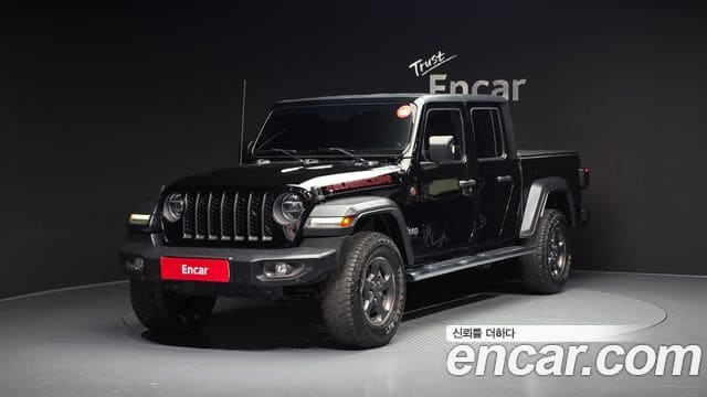 Jeep Gladiator — фото 1