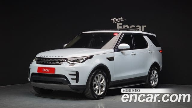 Land Rover Discovery 5 — фото 1