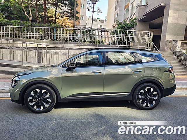 Kia Sportage — фото 1