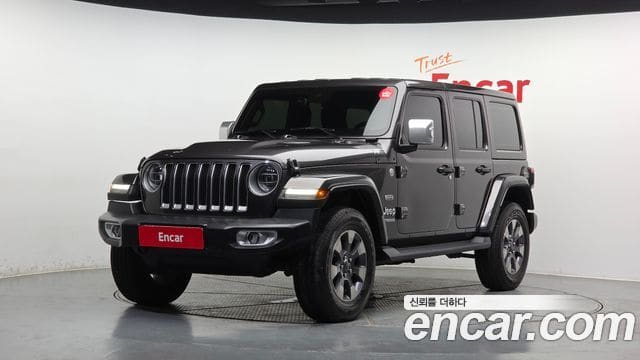 Jeep Wrangler — фото 1