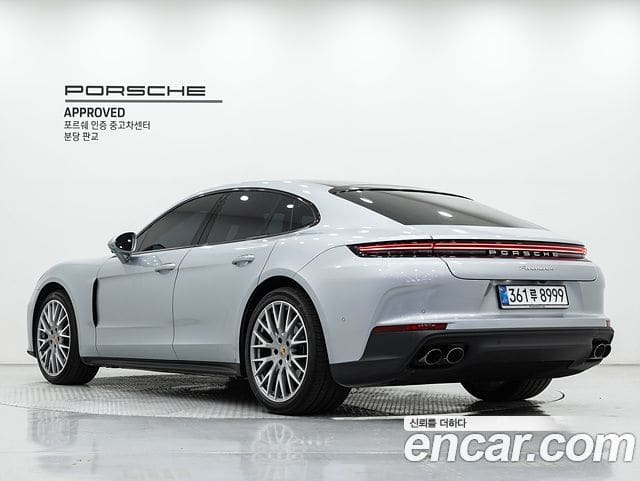 Porsche Panamera — фото 1