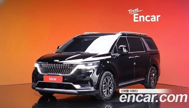 Kia Carnival — фото 1