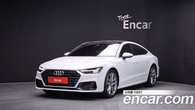 Audi A7 — фото 1