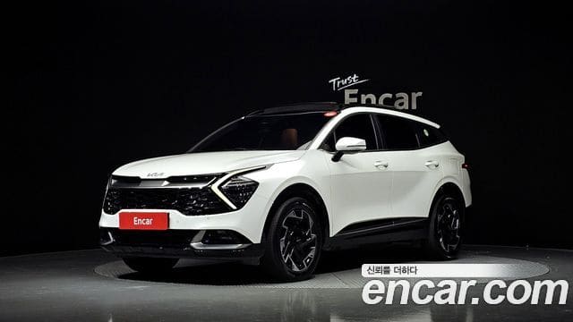 Kia Sportage — фото 1