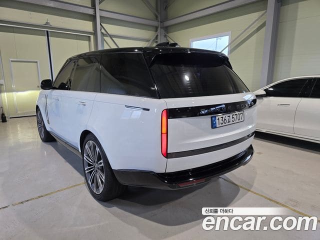 Land Rover Range Rover — фото 1