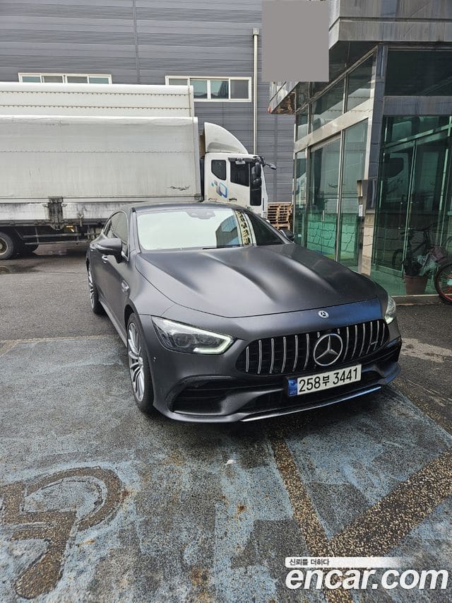 Mercedes-Benz AMG GT — фото 1