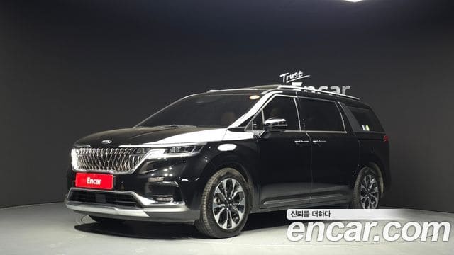 Kia Carnival — фото 1