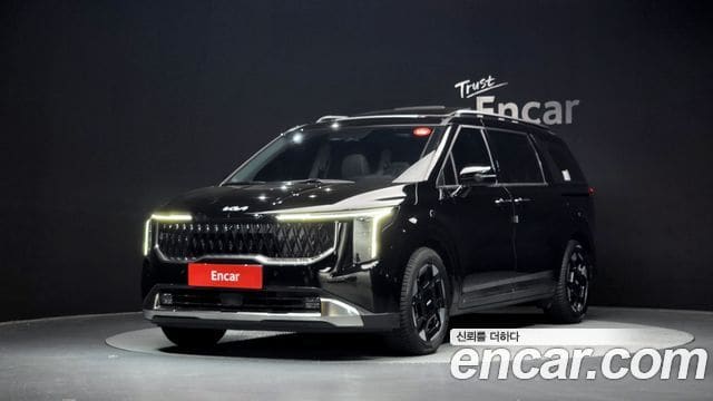 Kia Carnival — фото 1