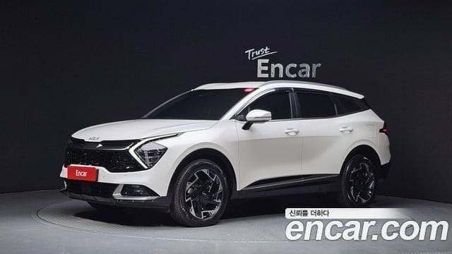 Kia Sportage — фото 1