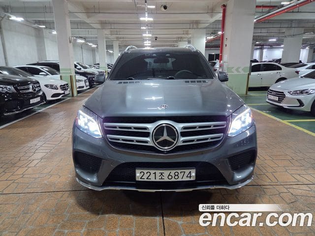 Mercedes-Benz GLS-Class — фото 1