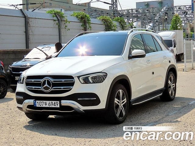 Mercedes-Benz GLE-Class — фото 1