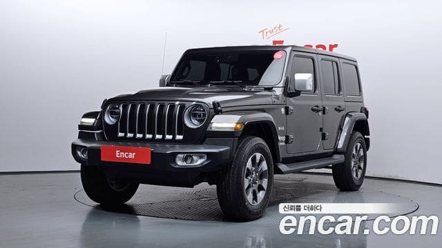 Jeep Wrangler — фото 1