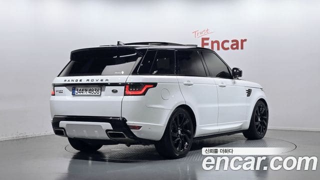 Land Rover Range Rover Sport — фото 1