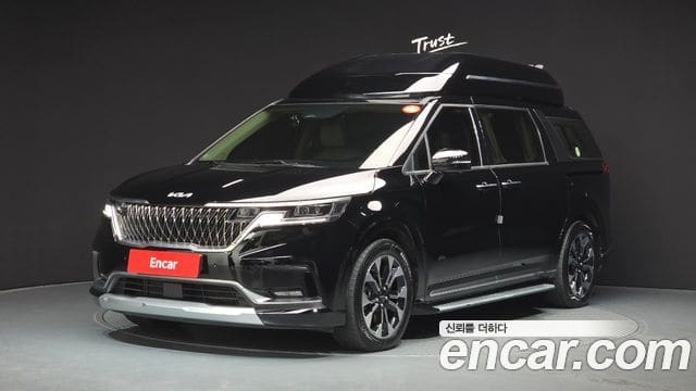 Kia Carnival — фото 1