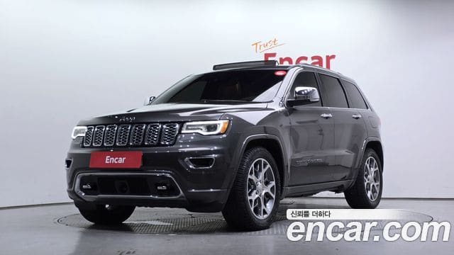 Jeep Grand Cherokee — фото 1