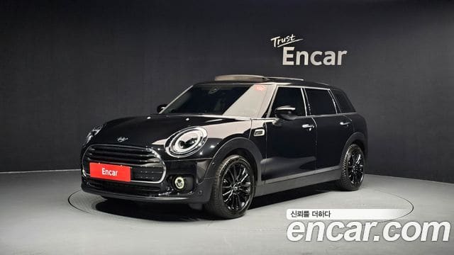 Mini Cooper Clubman — фото 1