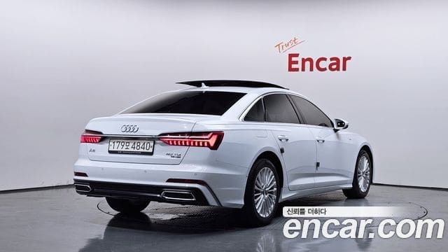 Audi A6 — фото 1