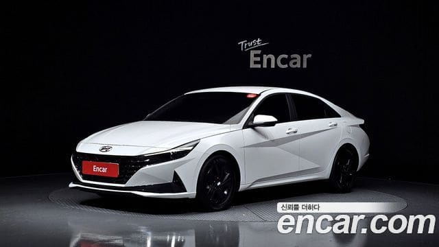 Hyundai Avante — фото 1