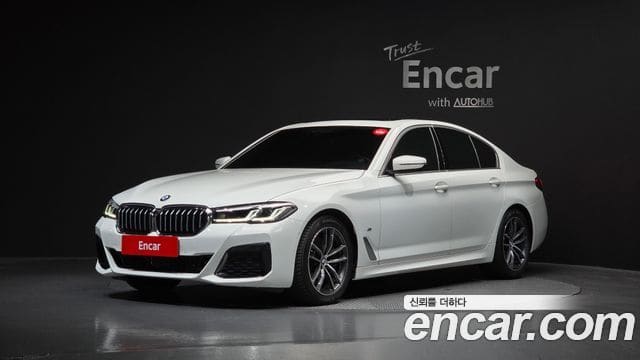 BMW 5 Series — фото 1