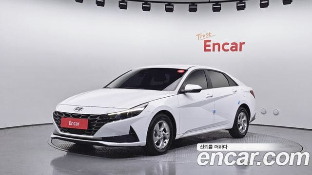 Hyundai Avante — фото 1