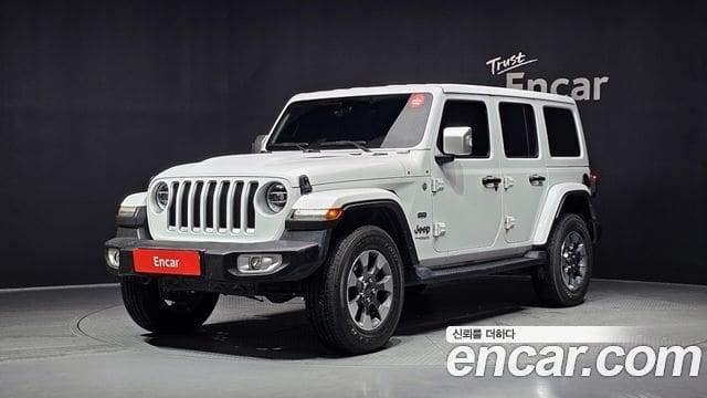 Jeep Wrangler — фото 1